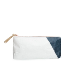 PEC042 Tyvek Pen Bag