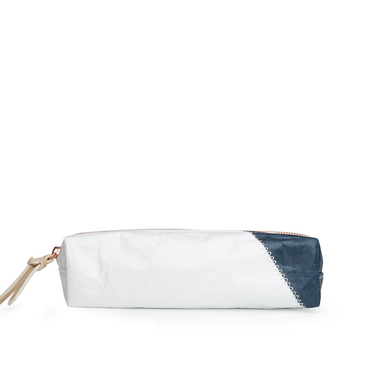 PEC046 Tyvek Pen Bag