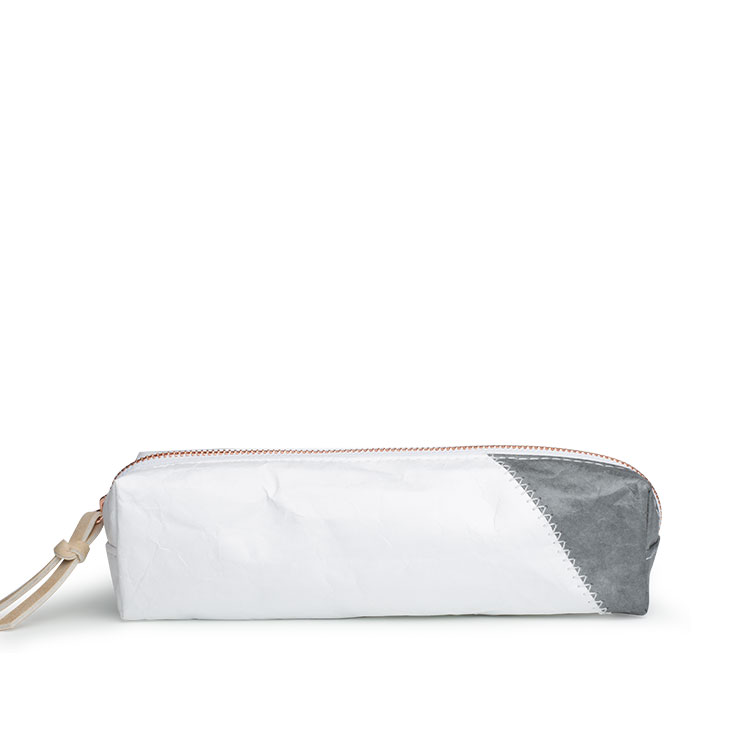 PEC045 Tyvek Pen Bag