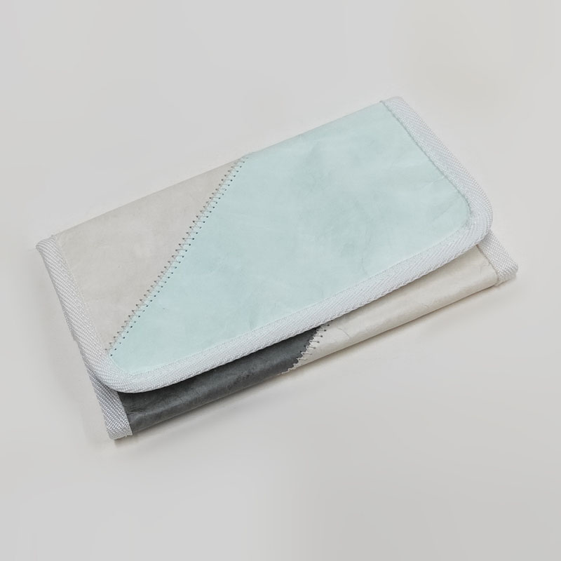 Elegant Passport Holder Tyvek - TRA010