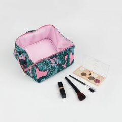 Essential Beauty Makeup Case Recycled PET - CBR089