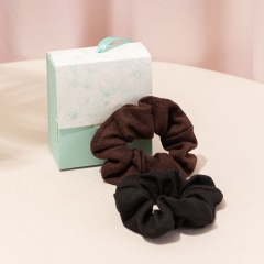 Daily Essential Beauty Scrunchie - BEA017