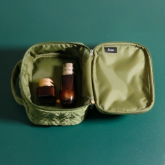 Small Pouch Makeup Case Recycled Velvet - CBR229