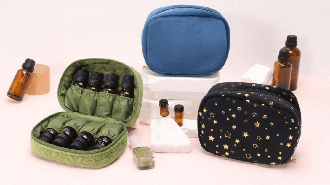 How Design Features Shape the Functionality of Eco-Friendly Makeup Bags