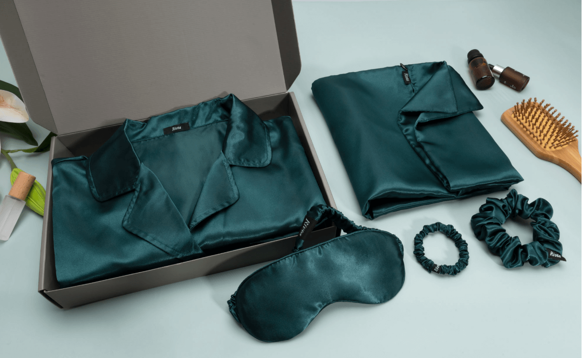 Satin sleep masks