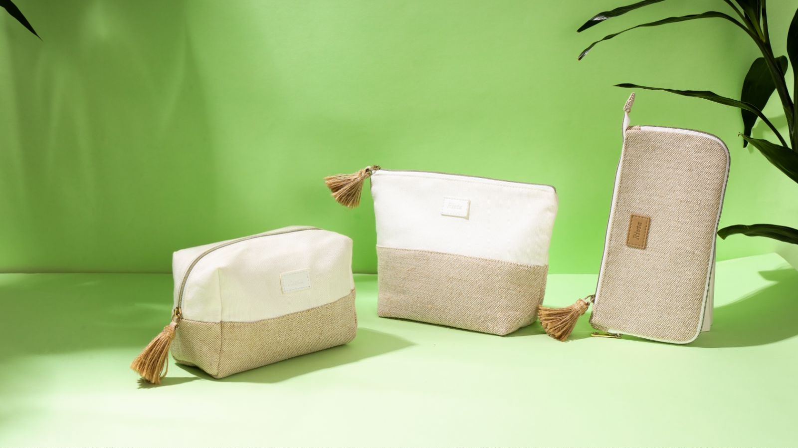 Custom Makeup Pouches for Startup Beauty Brand
