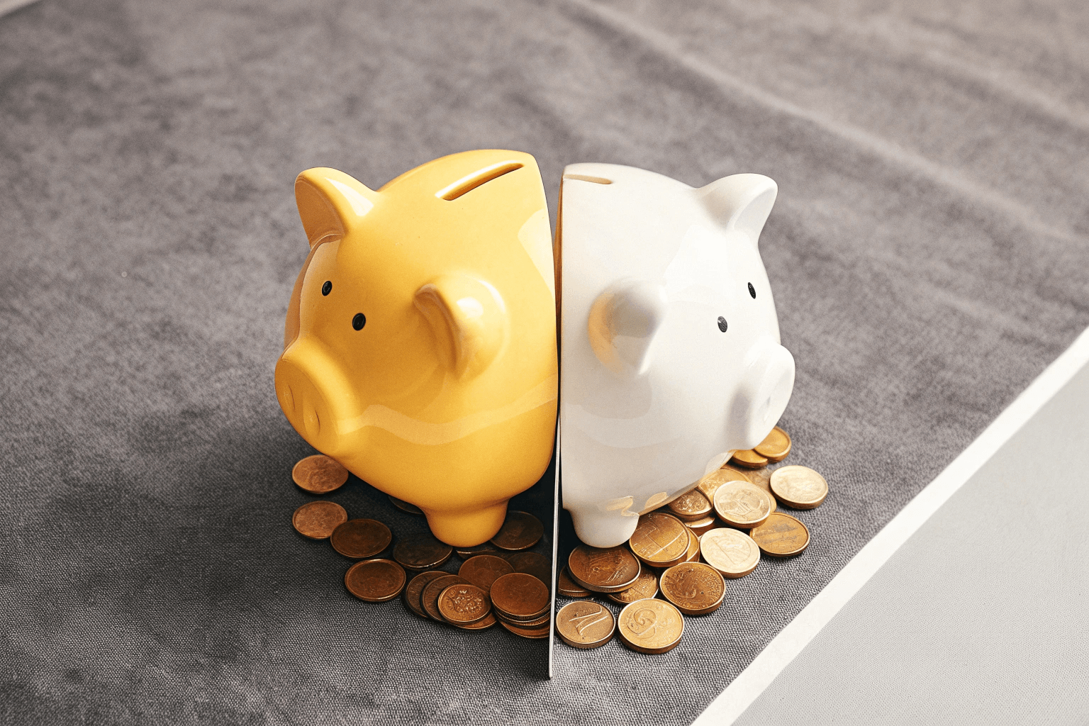 The Trade-off Between Cost and Speed in Manufacturing An image splitting a piggy bank on one side to represent cost and a stopwatch on the other to represent speed